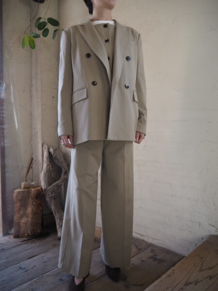 emmi 】ダブルブレストテーラードジャケット・ジレトップス・ワイド