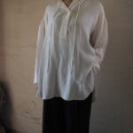 【VERSEAU】ノーカラーシルキーシャツ【Dignite  collier】すっきりサロペット・2wayワイドブークレパンツ