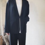 【 cafune 】シングルジャケット・ドルマンジョーゼットブラウス・ストレートイージーパンツ //