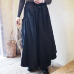 ボトルネックリブknit＆2wayクラッチバック【VERSEAU】ギャザーボリュームスカート