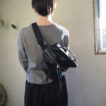 【 ANTHOM 】コットンカシミヤショート丈ニット【 ARC Y HUSE 】zip body bag //