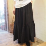 【emmi】ビッグフォルムフーディーブルゾン・ティアードスカート【＋81BRANCA】フォトロングスリーブTee