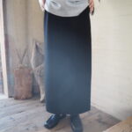 【 ETRÉ TOKYO 】ボートネックカフスロンTee・ダブルフェイスIラインスカート