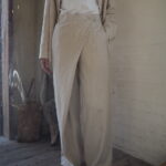 【ANGELINA】リネン混ノーカラージャケット＆フロントタックパン【VERSEAU】巻きセットパンツ