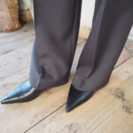 【 ETRÉ TOKYO 】サイドベンツテーラードジャケット・ポインテッドインヒールミュール //