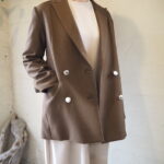 【 Dignite Collier 】背面ジップワンピース・金ボタンジャケット //